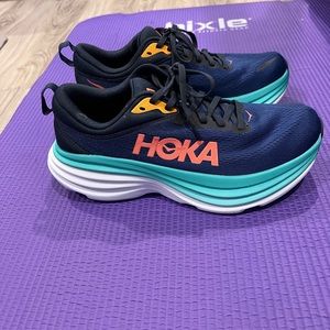 Hoka bondi 8 - worn probably 5 times and never outside !!